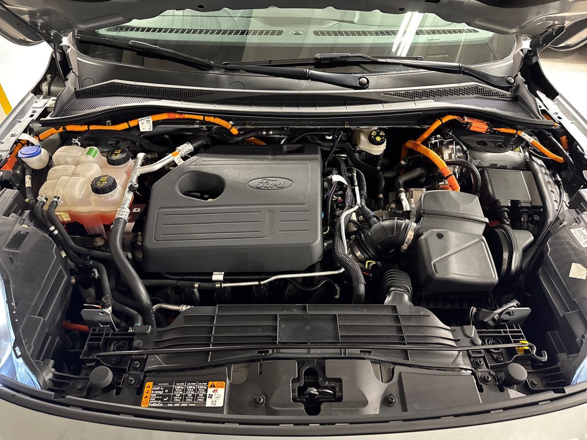 Billede af Ford Kuga 2,5 Plugin-hybrid Titanium X CVT 225HK 5d Trinl. Gear