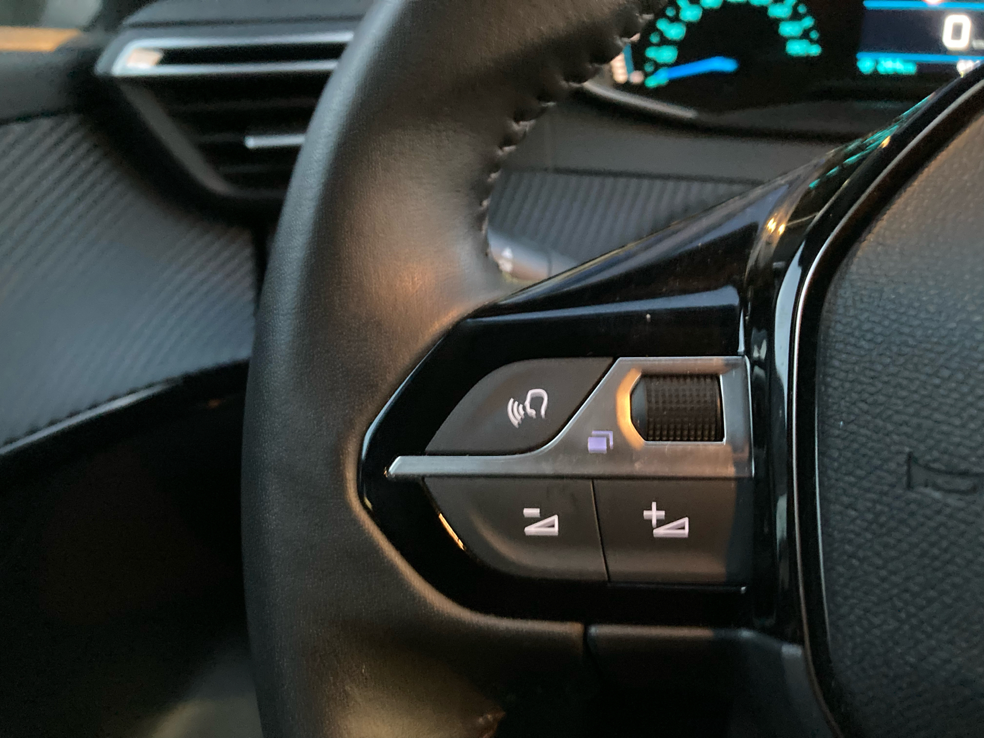 Billede af Peugeot e-208 EL Style 136HK 5d Aut.