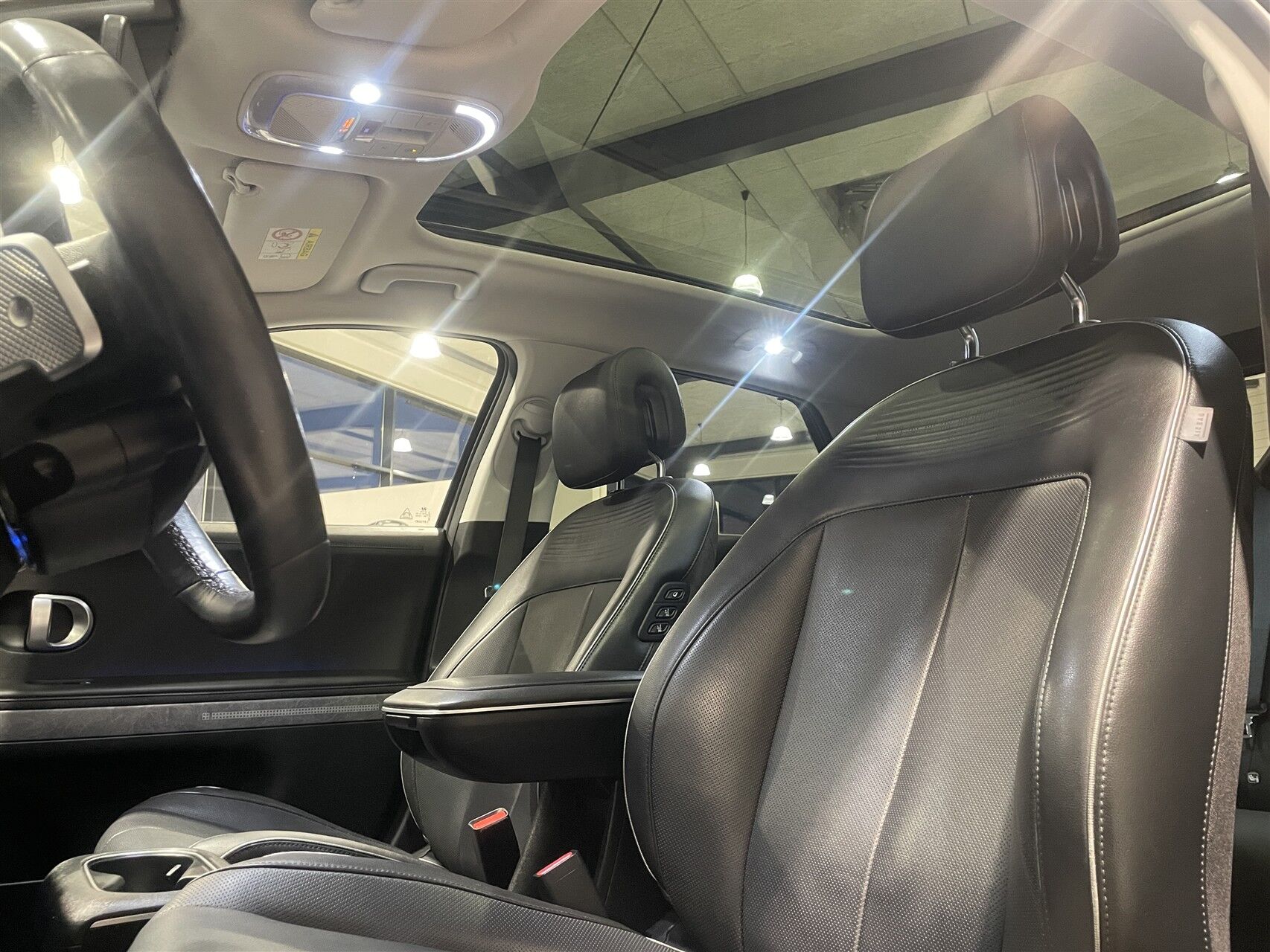 Billede af Hyundai Ioniq 5 Electric 72,6 kWh Ultimate 4WD 306HK 5d Aut.