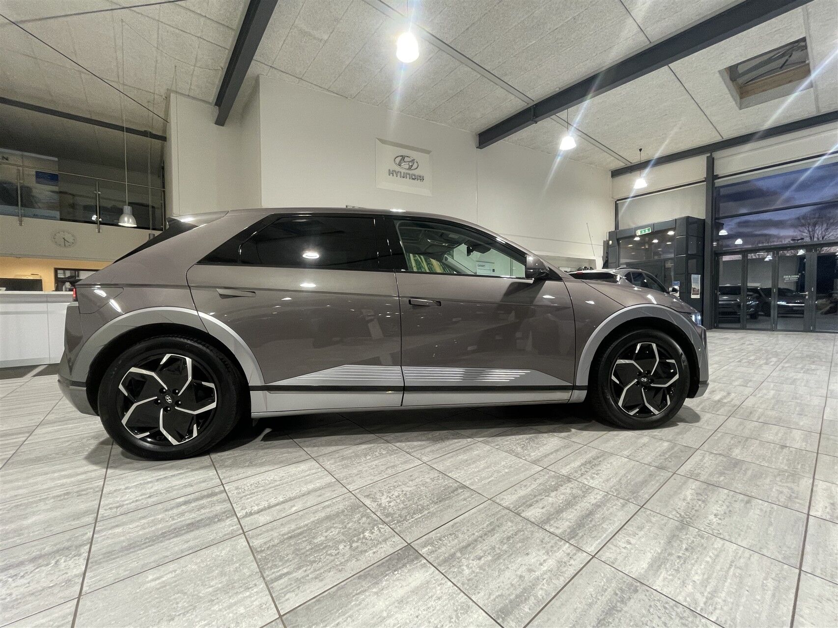 Billede af Hyundai Ioniq 5 Electric 72,6 kWh Ultimate 4WD 306HK 5d Aut.