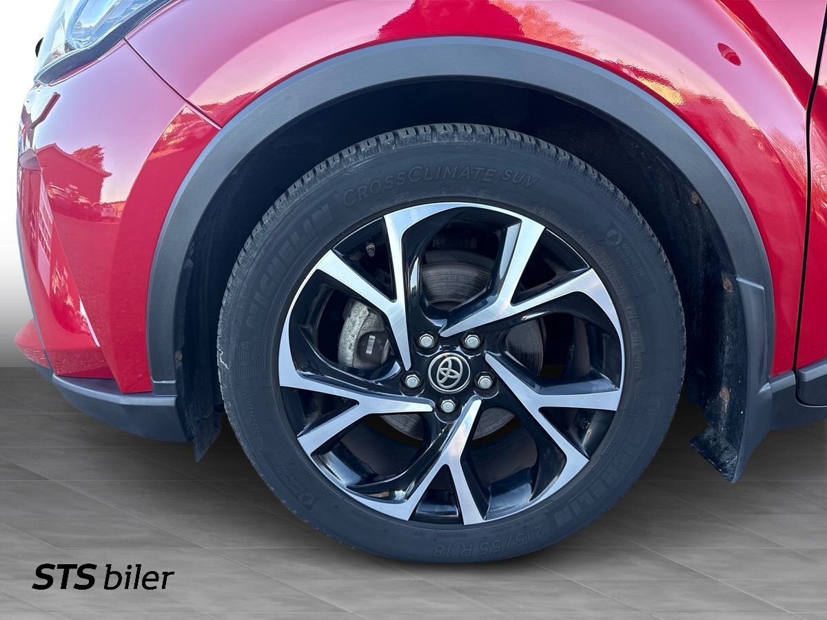 Billede af Toyota C-HR 2,0 Hybrid C-LUB Premium Multidrive S 184HK 5d Aut.