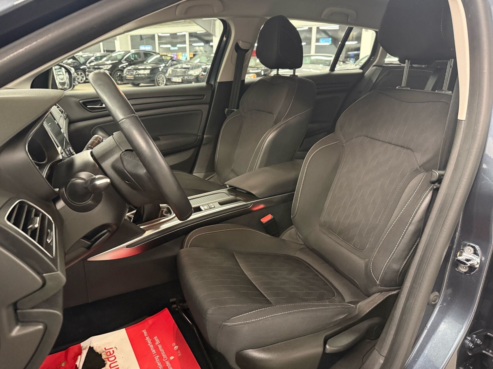 Billede af Renault Mégane Sport Tourer 1,3 TCE GPF Limited 140HK Stc 6g