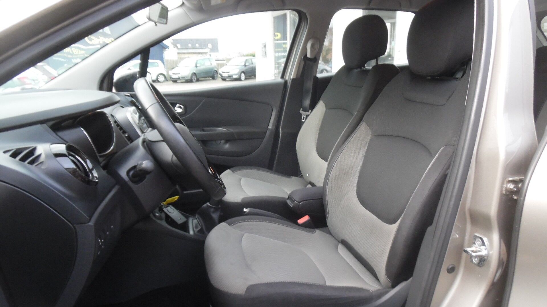 Billede af Renault Captur 0,9 TCE Expression Energy 90HK 5d