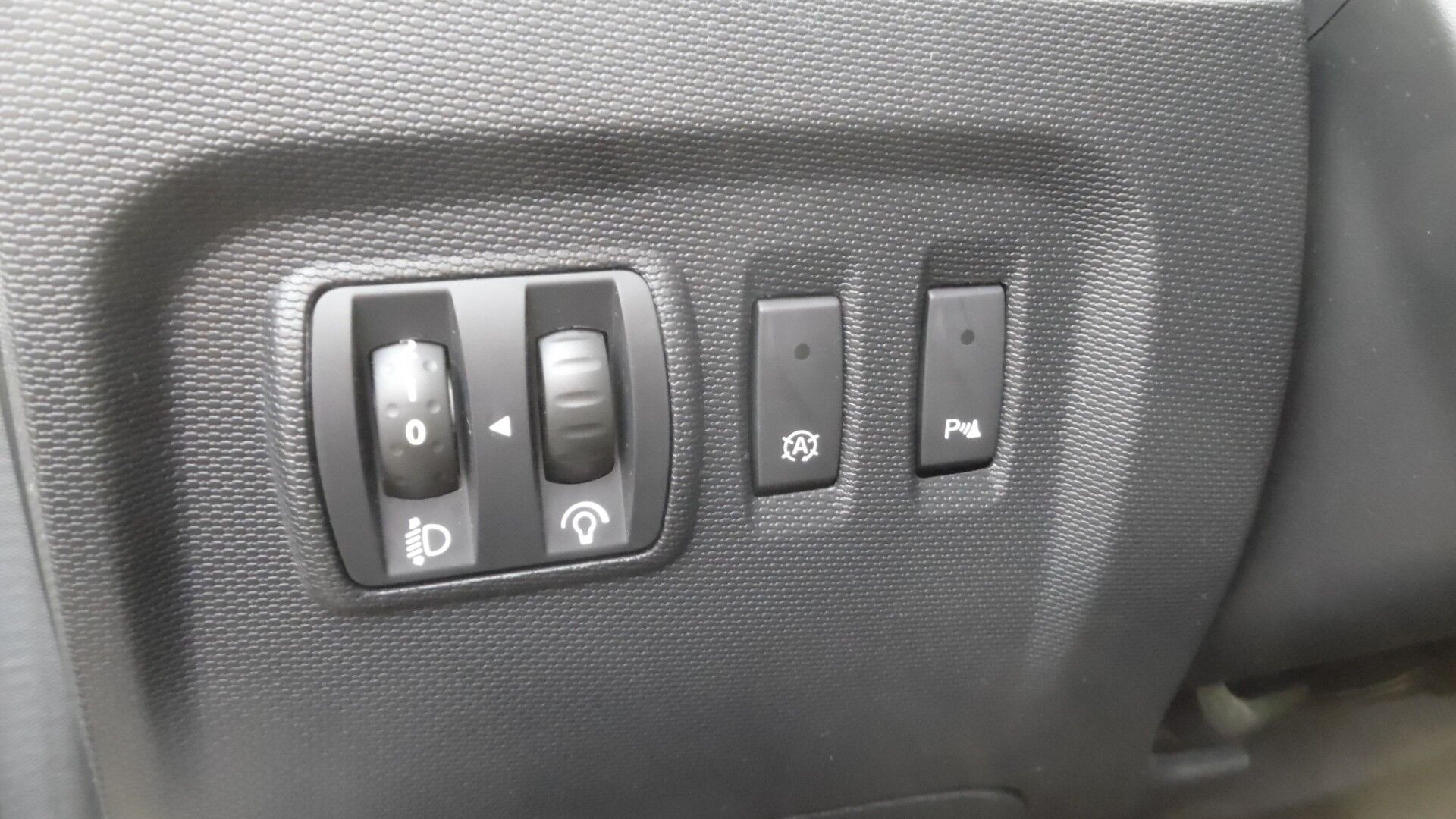 Billede af Renault Captur 0,9 TCE Expression Energy 90HK 5d