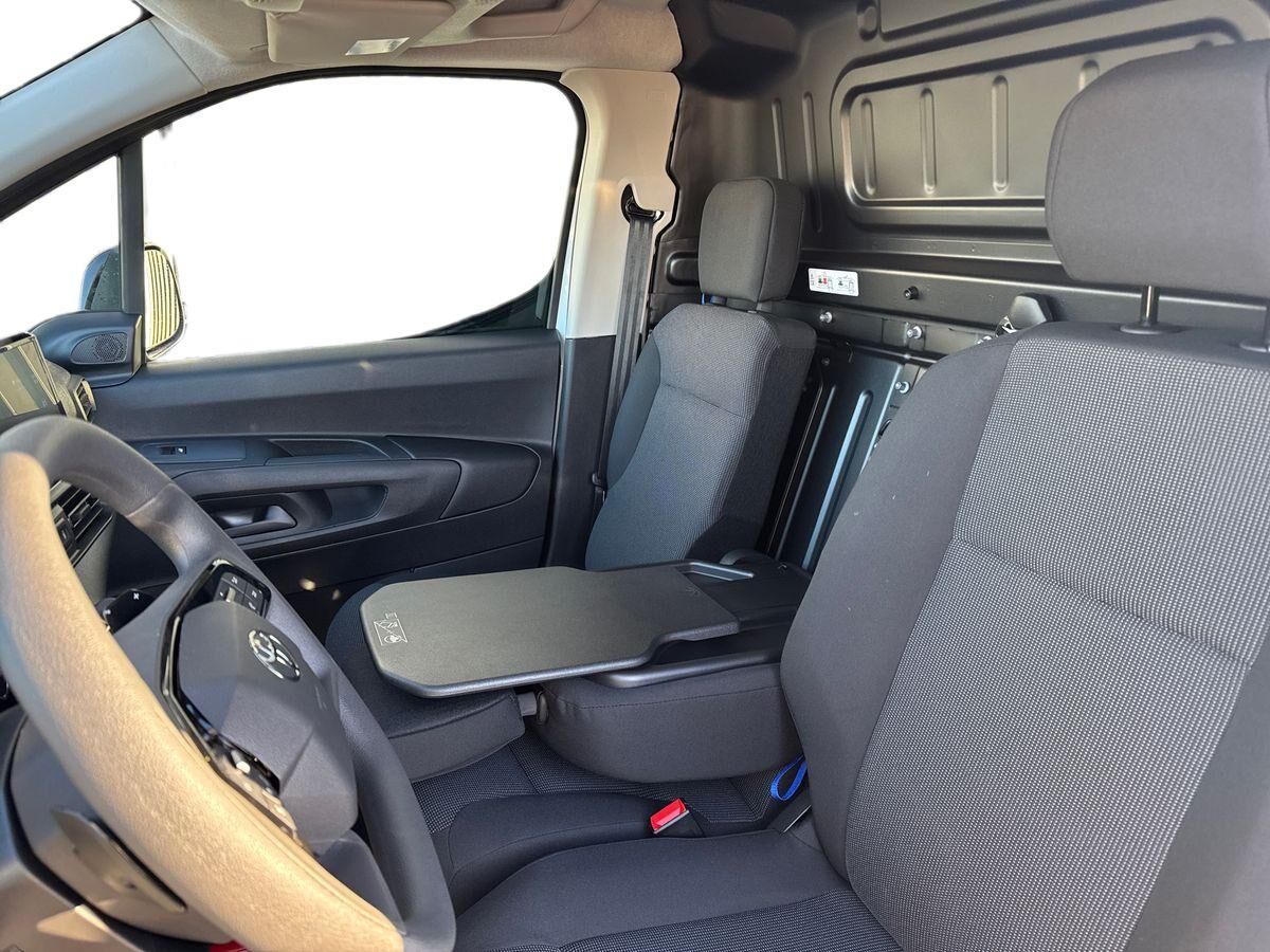 Billede af Toyota Proace City Electric Long EL Comfort 2 Skydedøre 136HK Van Aut.