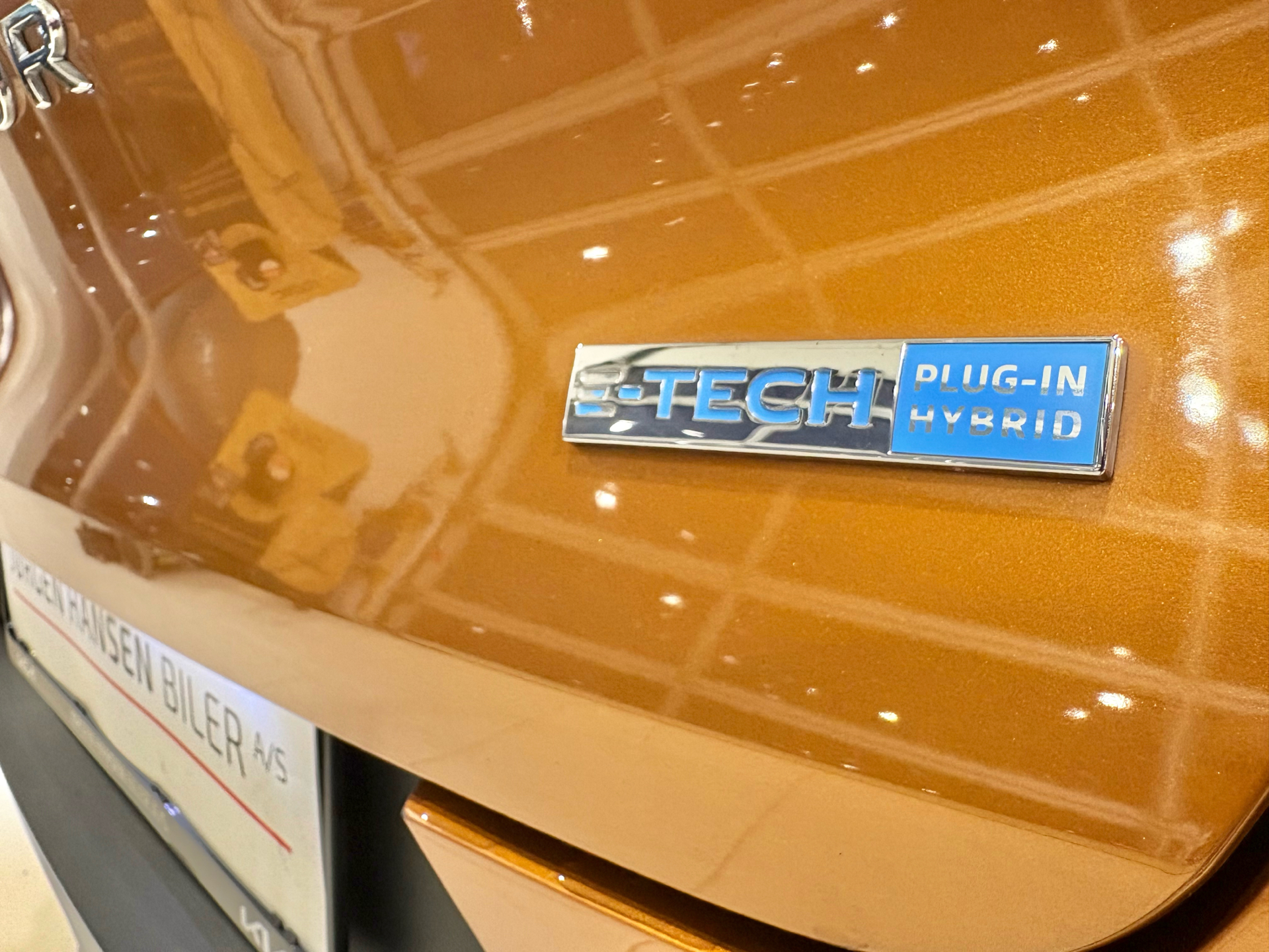 Billede af Renault Captur 1,6 E-TECH  Plugin-hybrid Intens 160HK 5d Aut.