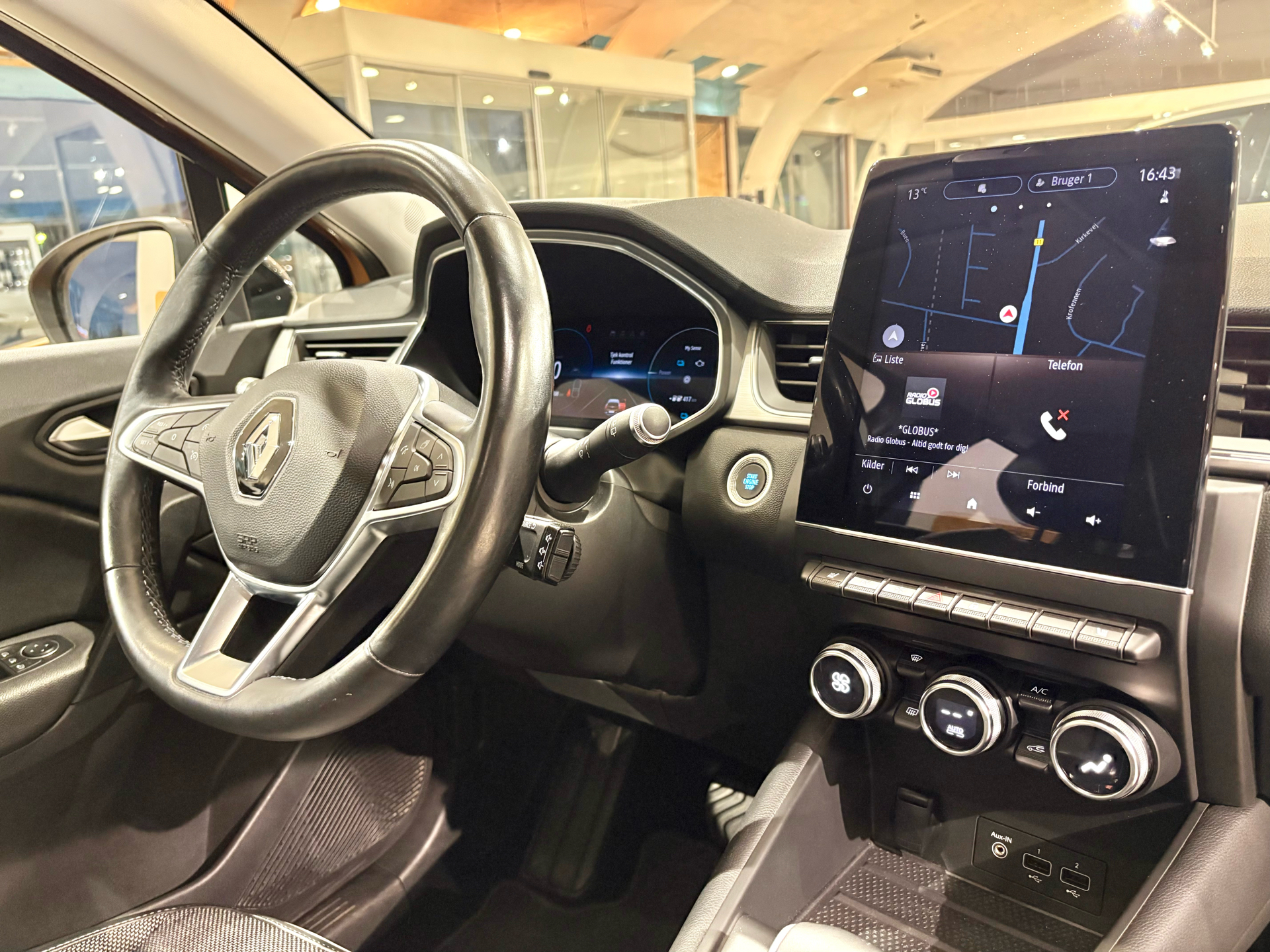 Billede af Renault Captur 1,6 E-TECH  Plugin-hybrid Intens 160HK 5d Aut.