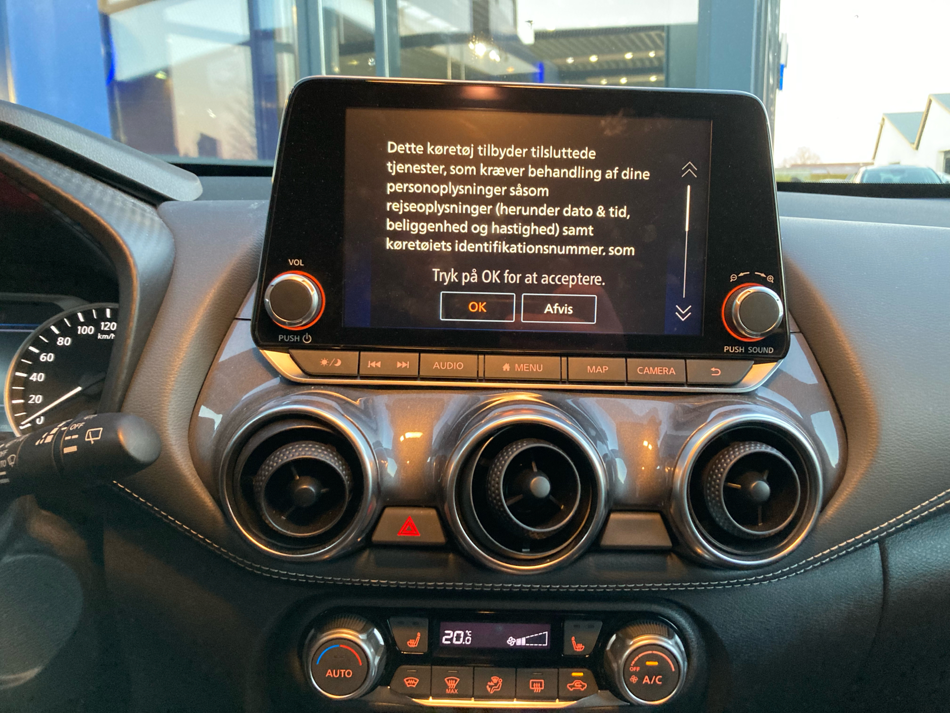 Billede af Nissan Juke 1,0 Dig-T N-Connecta DCT 114HK 5d 7g Aut.