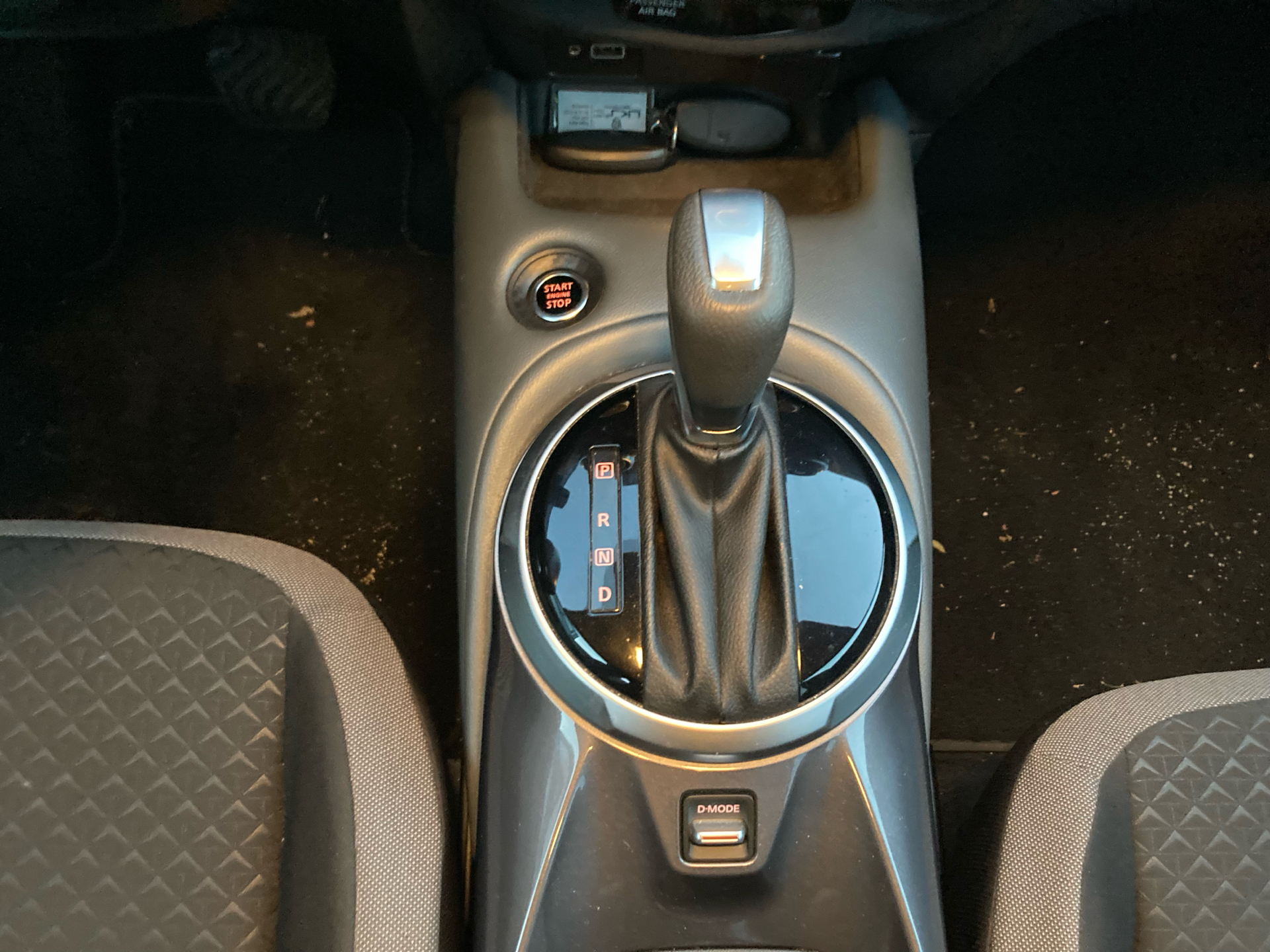 Billede af Nissan Juke 1,0 Dig-T N-Connecta DCT 114HK 5d 7g Aut.