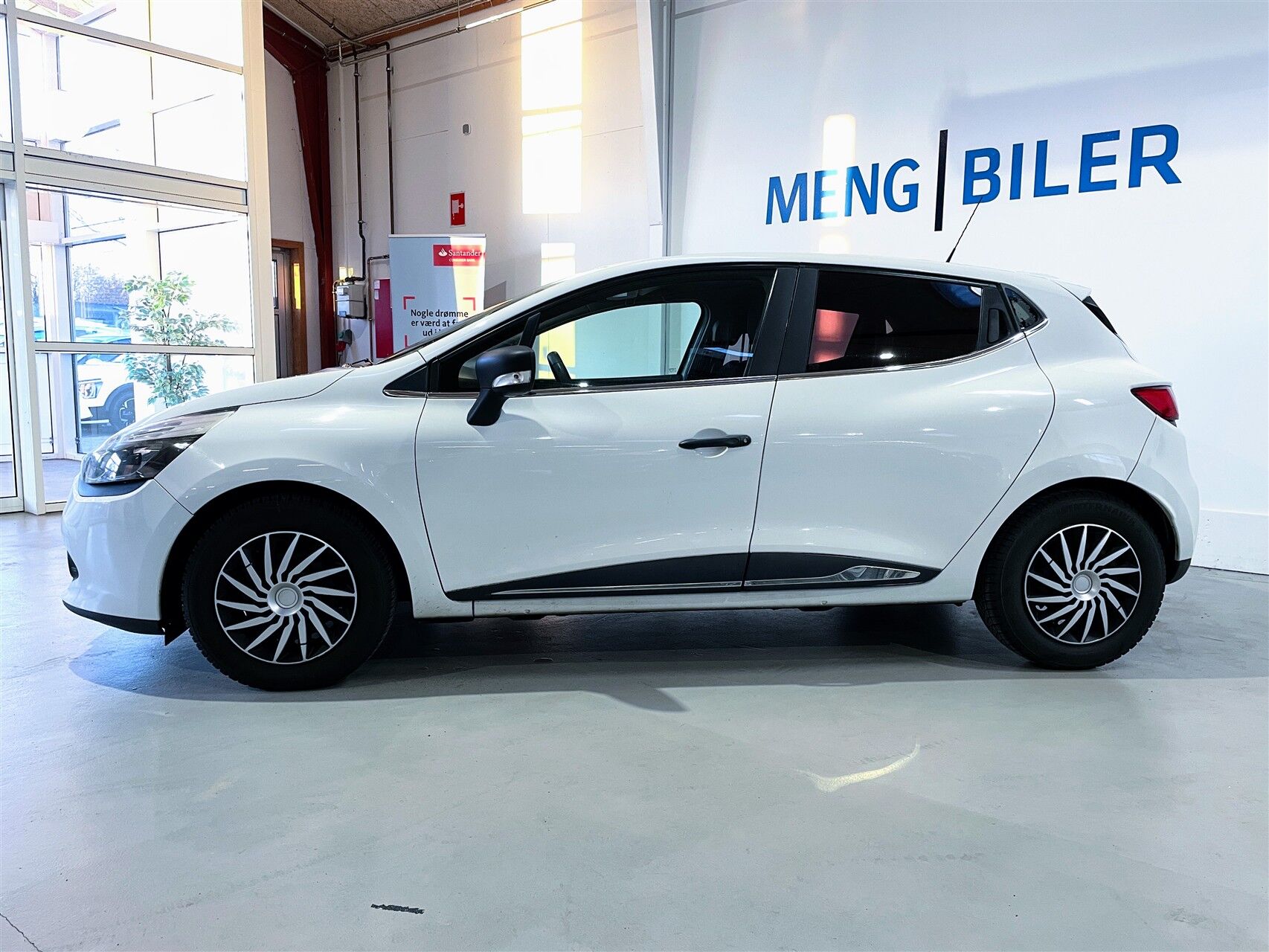 Billede af Renault Clio 1,2 16V Authentique 75HK 5d