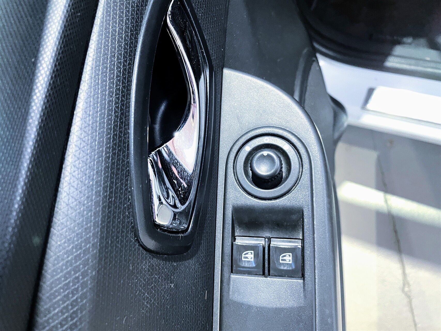 Billede af Renault Clio 1,2 16V Authentique 75HK 5d