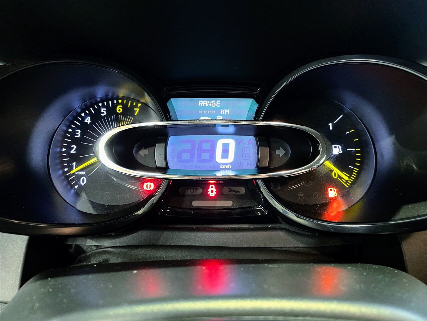 Billede af Renault Clio 1,2 16V Authentique 75HK 5d