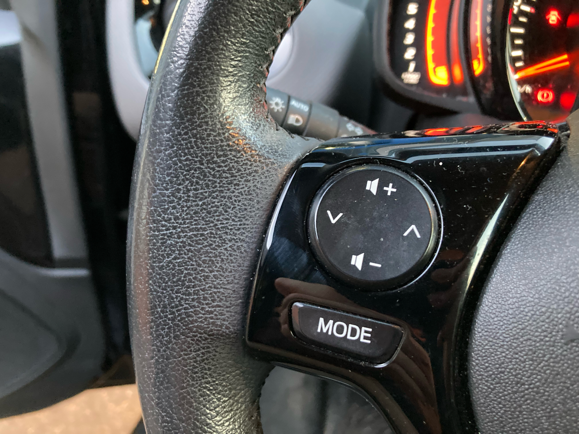 Billede af Peugeot 108 1,0 e-Vti Selection Tech 72HK 5d