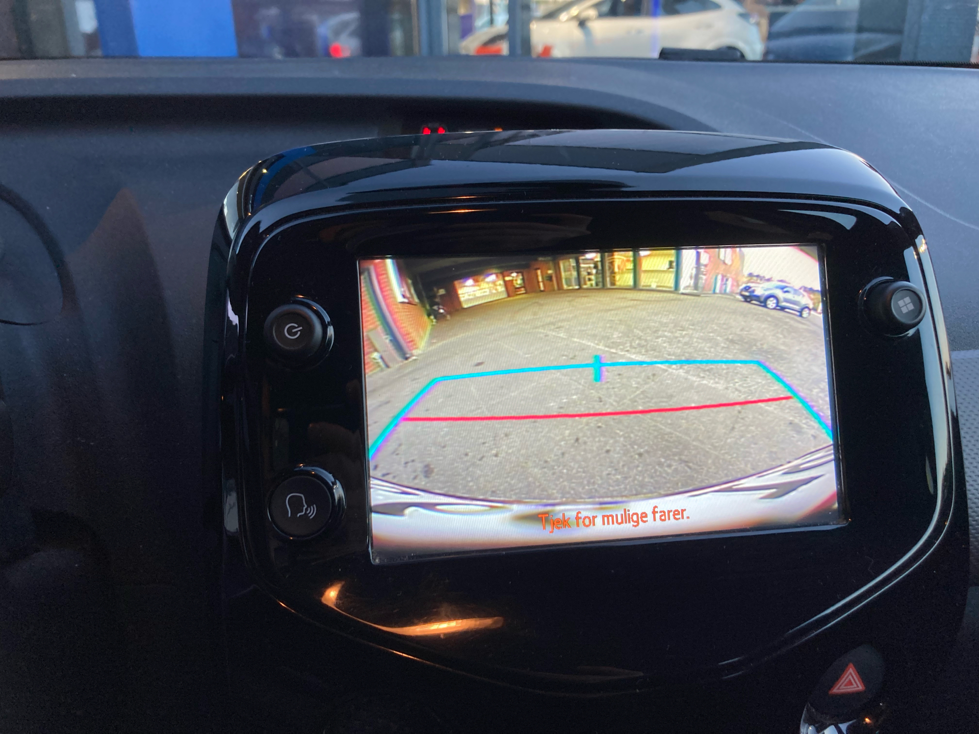 Billede af Peugeot 108 1,0 e-Vti Selection Tech 72HK 5d