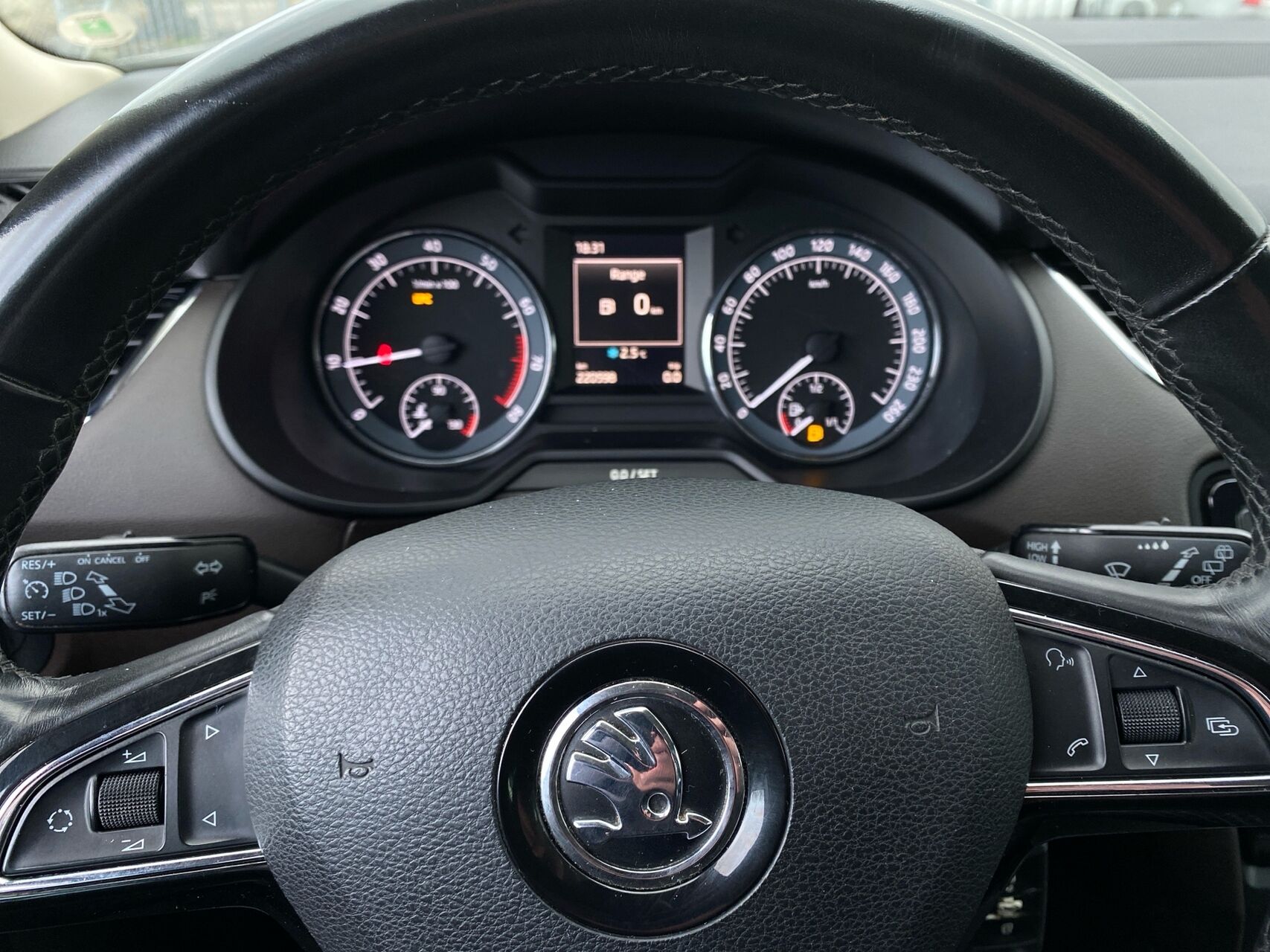 Billede af Skoda Octavia Combi 1,8 TSI L&K 180HK Stc 6g