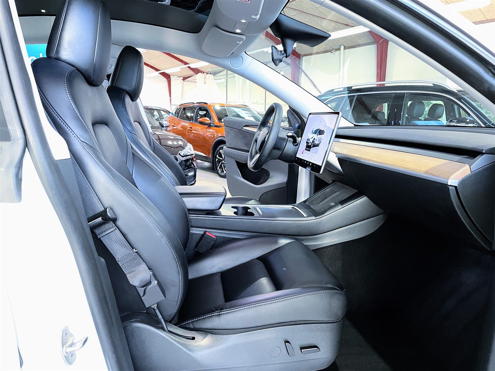 Billede af Tesla Model Y EL RWD 299HK 5d Aut.