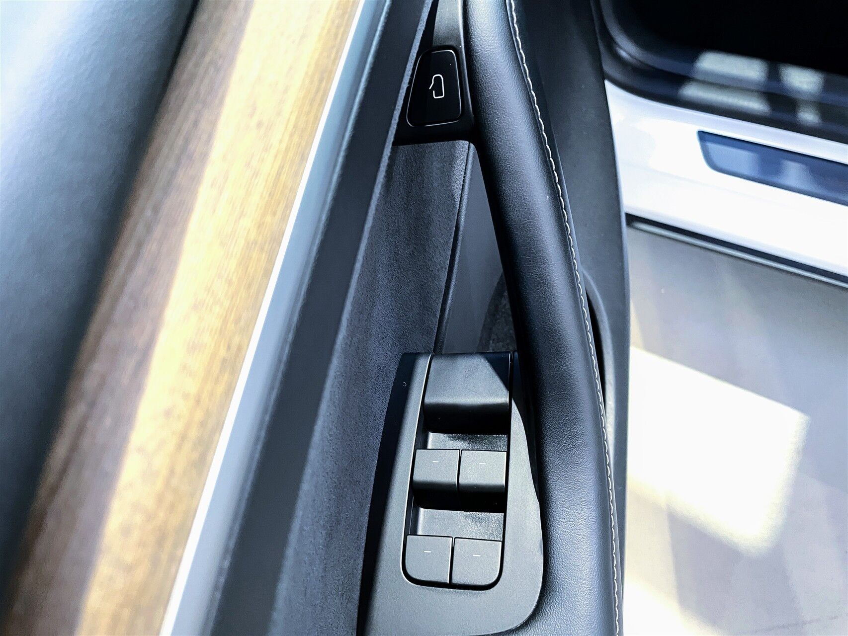 Billede af Tesla Model Y EL RWD 299HK 5d Aut.