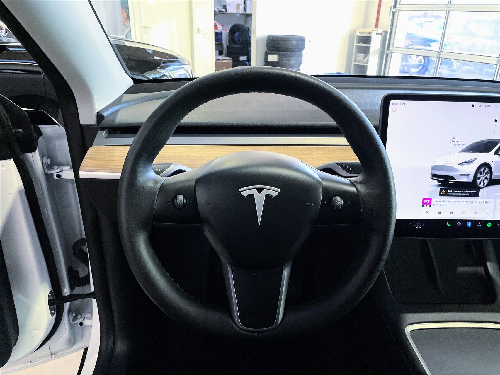 Billede af Tesla Model Y EL RWD 299HK 5d Aut.