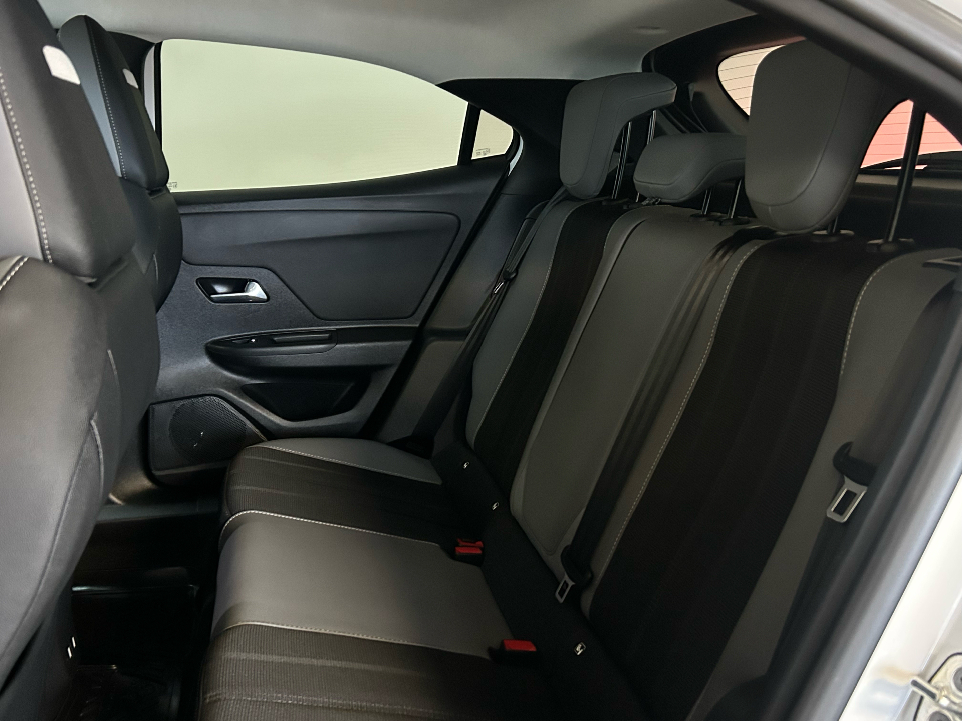 Billede af Opel Mokka-e EL Elegance 136HK 5d Aut.