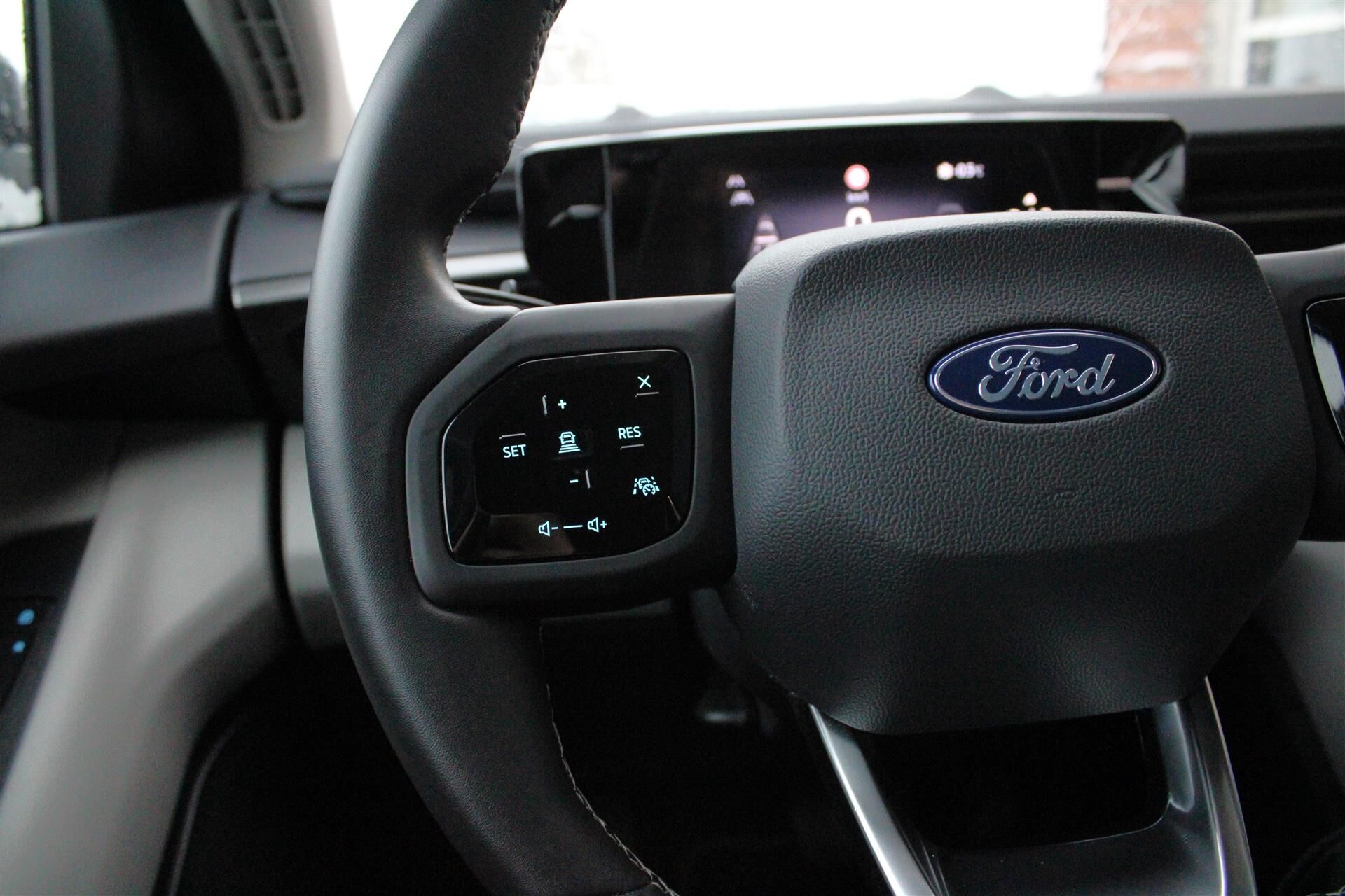 Billede af Ford Explorer EL UR Select RWD 286HK 5d Aut.