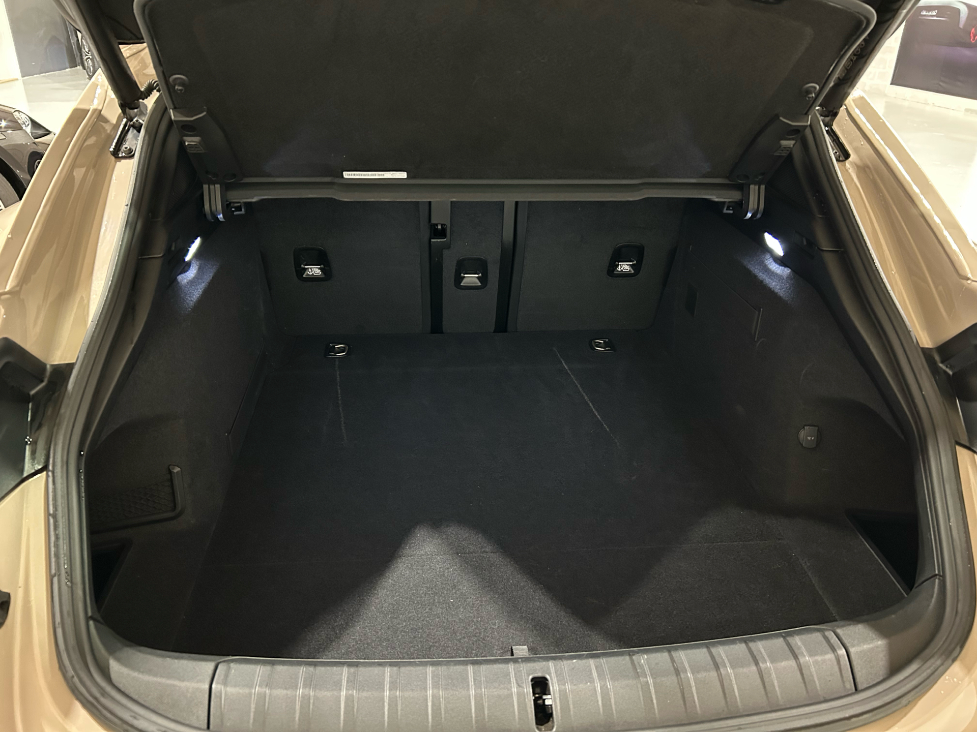 Billede af Porsche Taycan Sport Turismo EL Performance 380HK Stc Aut.