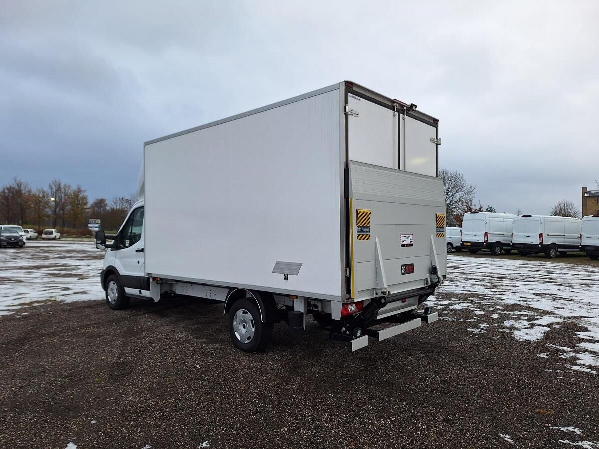 Billede af Ford Transit 350 L3H1 2,0 TDCI HDT Trend RWD 165HK Ladv./Chas. 10g Aut.