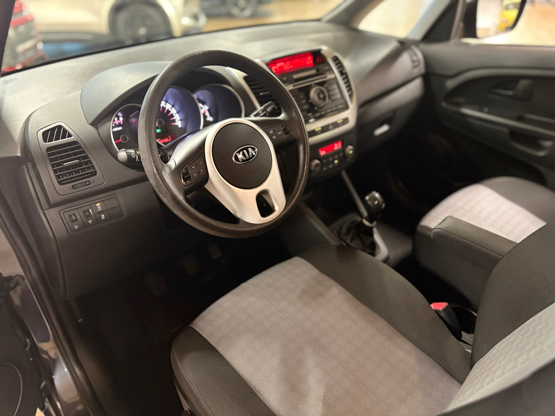 Billede af Kia Venga 1,4 CVVT Attraction 90HK 5d