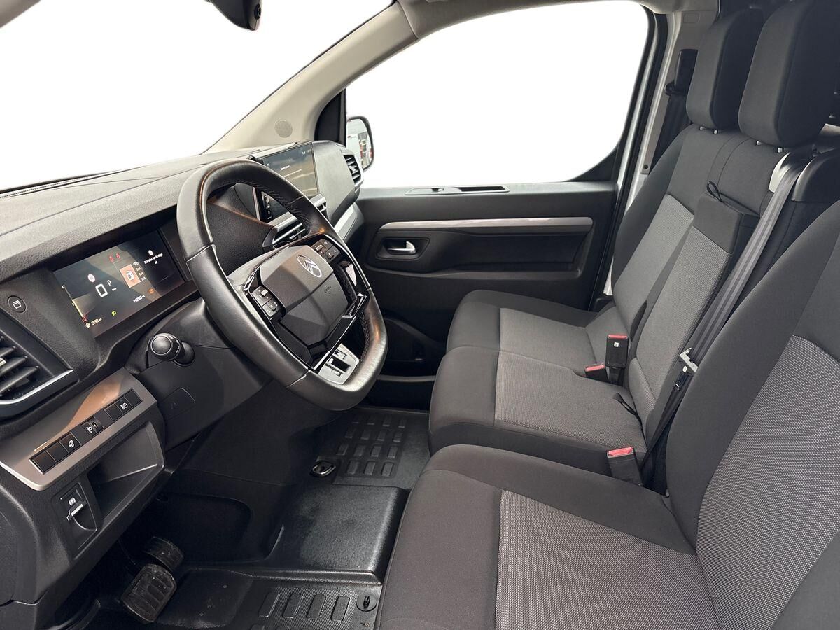 Billede af Citroën Jumpy L3 2,0 Blue HDi Masterline EAT8 145HK Van 8g Aut.