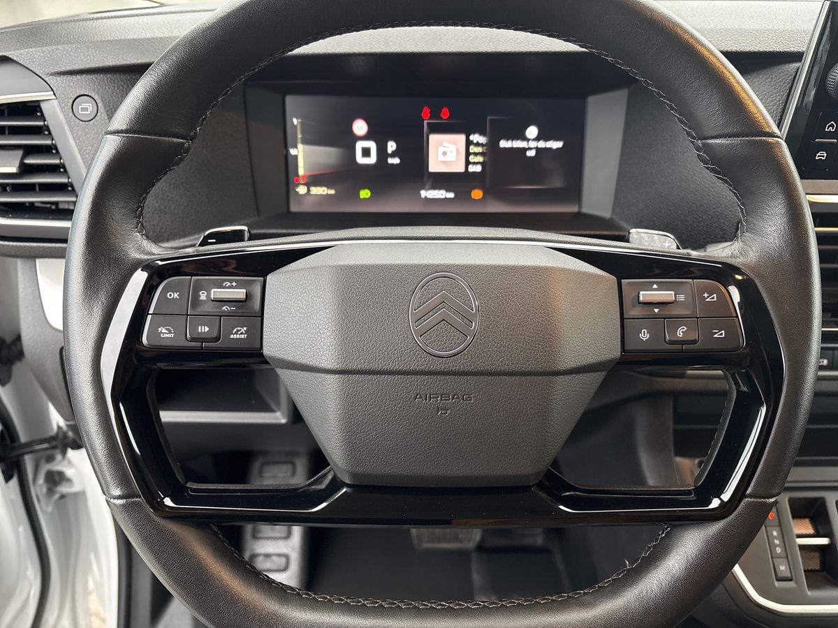 Billede af Citroën Jumpy L3 2,0 Blue HDi Masterline EAT8 145HK Van 8g Aut.