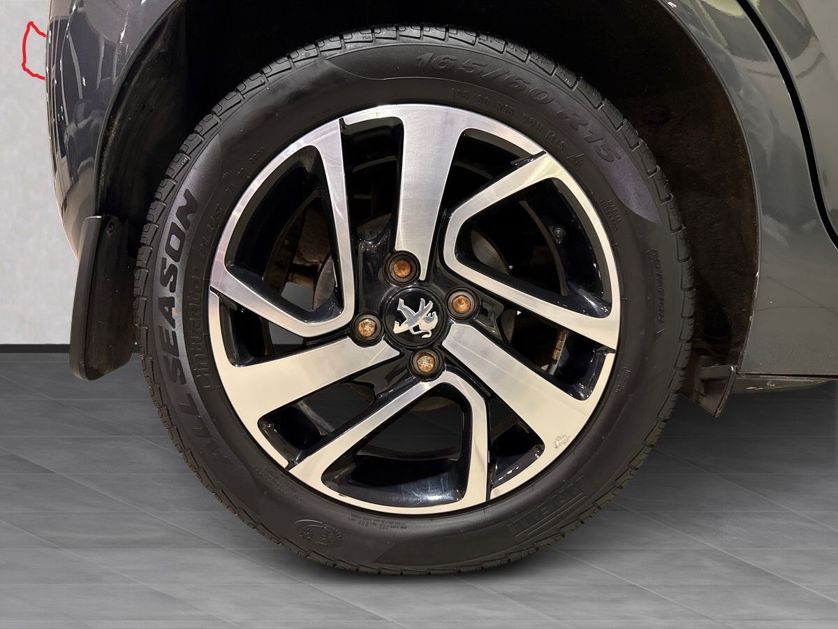 Billede af Peugeot 108 1,0 e-Vti Infinity M 72HK 5d