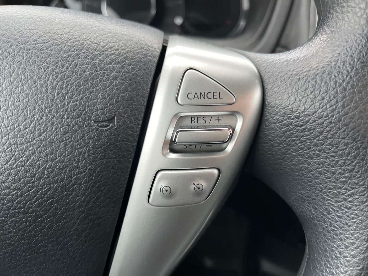 Billede af Nissan Note 1,2 Acenta Family Pack 80HK 5d