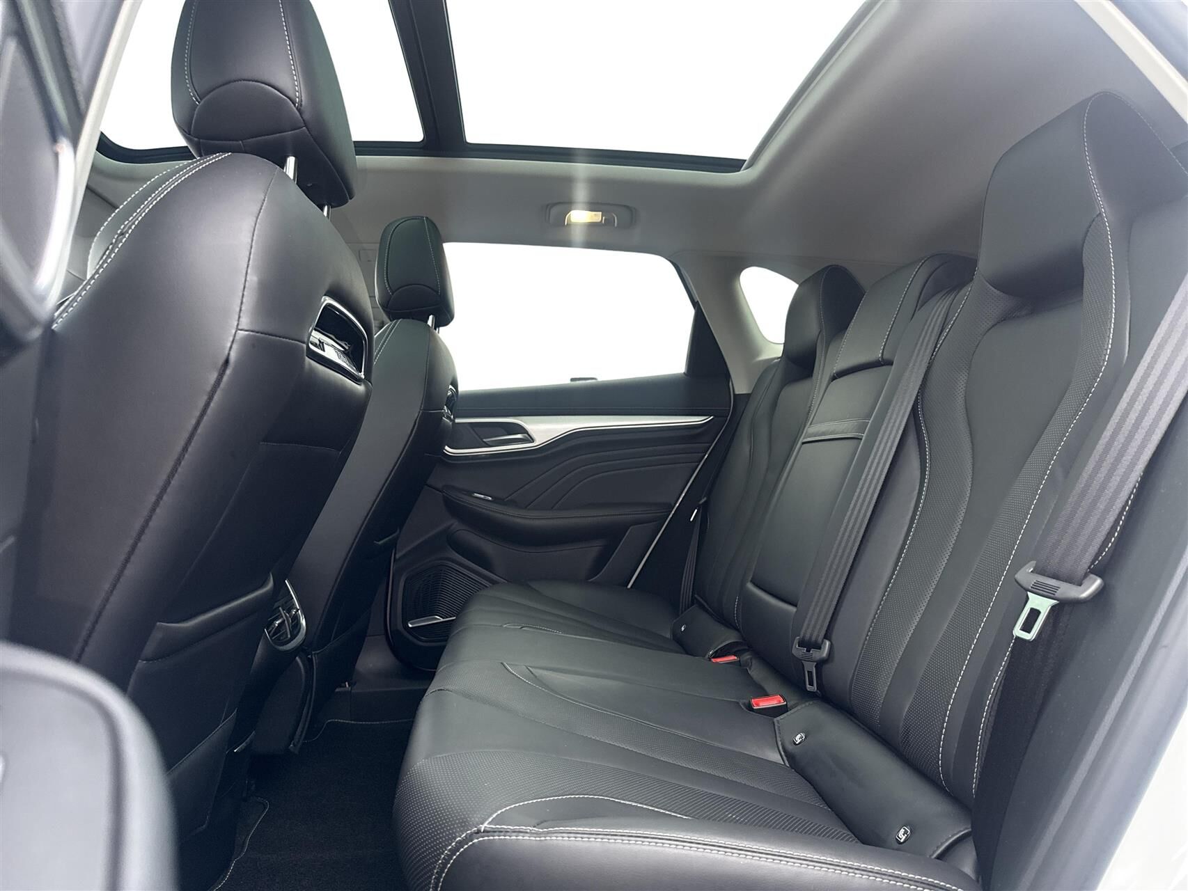 Billede af MG Marvel R EL Luxury 180HK 5d Aut.