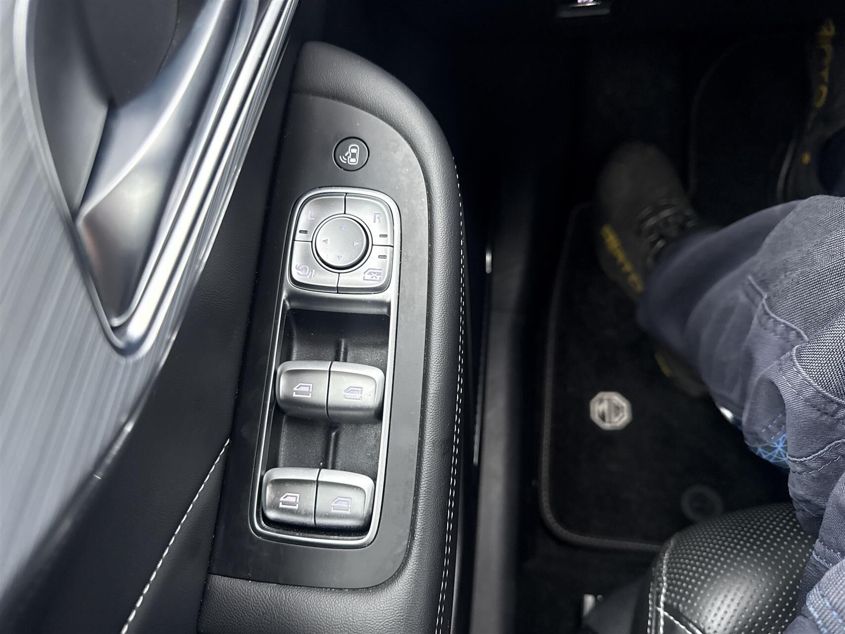 Billede af MG Marvel R EL Luxury 180HK 5d Aut.