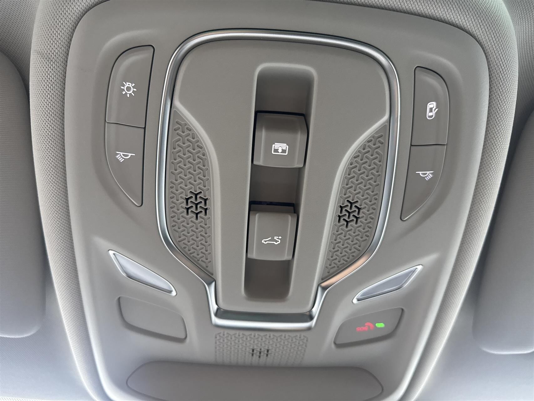 Billede af MG Marvel R EL Performance 4x4 288HK 5d Aut.