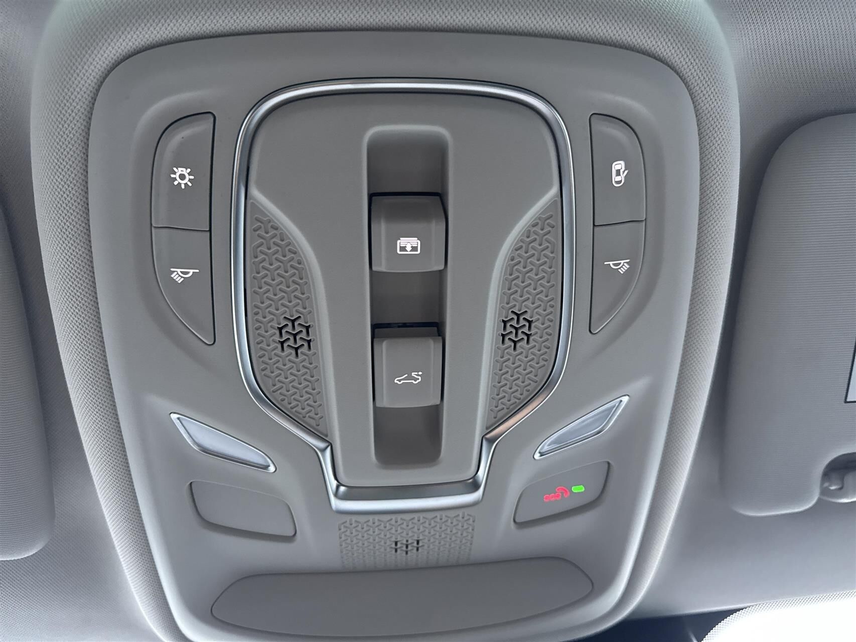 Billede af MG Marvel R EL Performance 4x4 288HK 5d Aut.