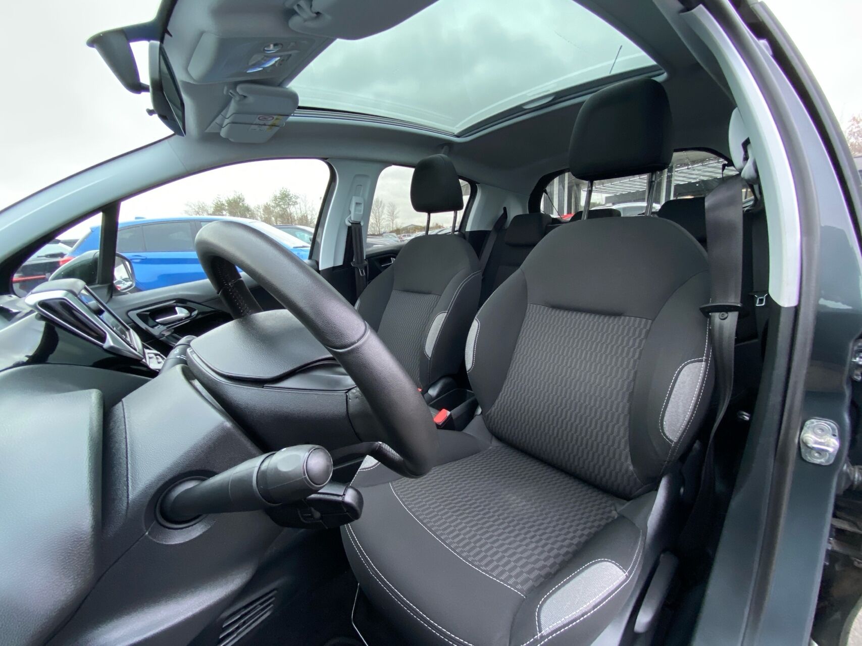 Billede af Peugeot 208 1,6 BlueHDi Envy 100HK 5d