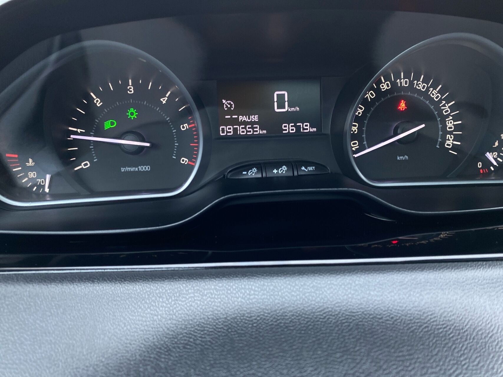 Billede af Peugeot 208 1,6 BlueHDi Envy 100HK 5d