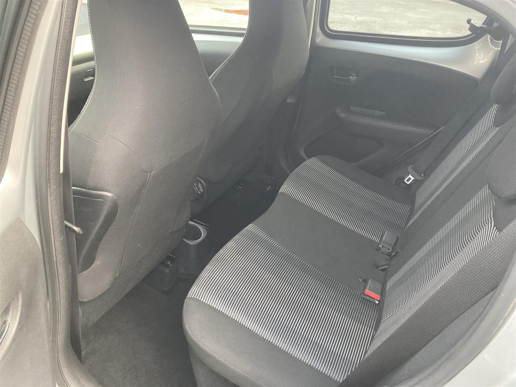 Billede af Peugeot 108 1,0 e-Vti Desire TOP! 69HK 5d