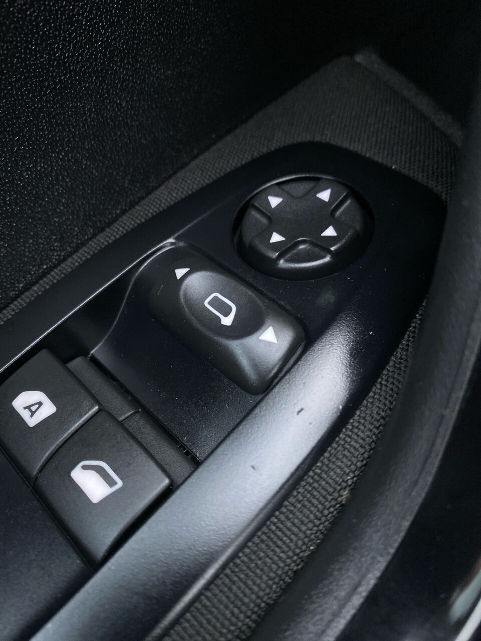 Billede af Peugeot 208 1,6 BlueHDi Envy 100HK 5d