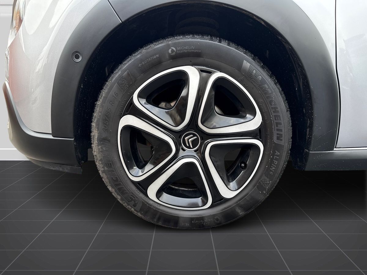 Billede af Citroën C3 1,2 PureTech Iconic EAT6 start/stop 110HK 5d 6g Aut.