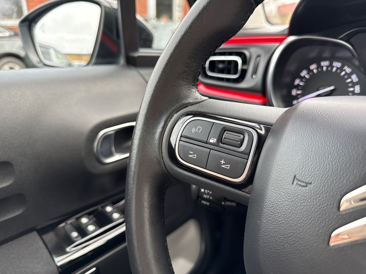 Billede af Citroën C3 1,2 PureTech Iconic EAT6 start/stop 110HK 5d 6g Aut.