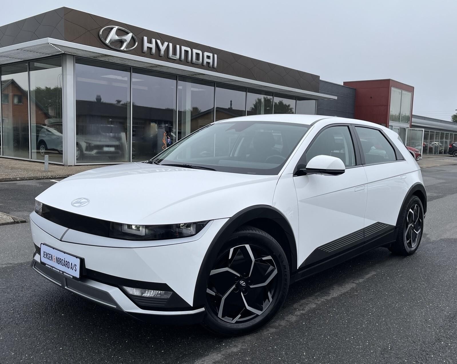 Billede af Hyundai Ioniq 5 Electric 72,6 kWh Essential 218HK 5d Aut.