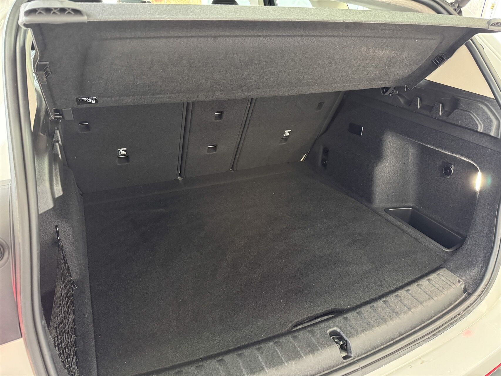 Billede af BMW iX1 xDrive30 EL xLine 4x4 313HK 5d Aut.