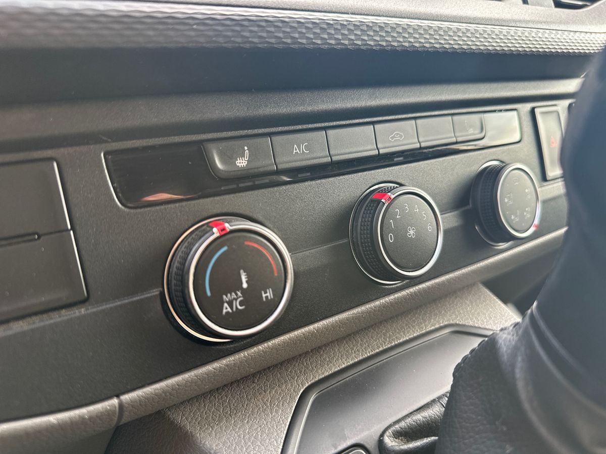 Billede af VW Transporter Kort 2,0 TDI BMT DSG 150HK Van 7g Aut.