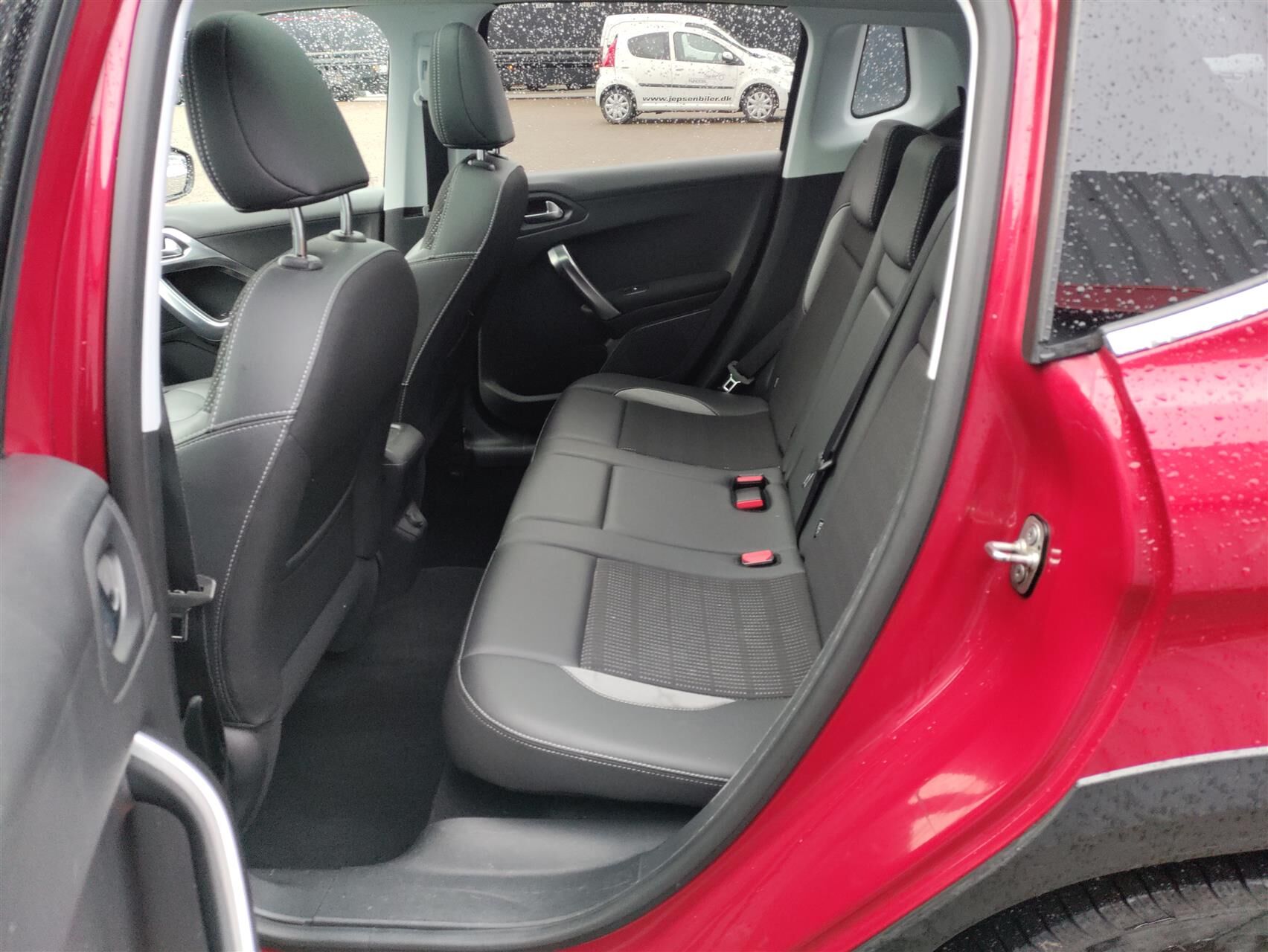 Billede af Peugeot 2008 1,5 BlueHDi Allure+ 100HK 5d