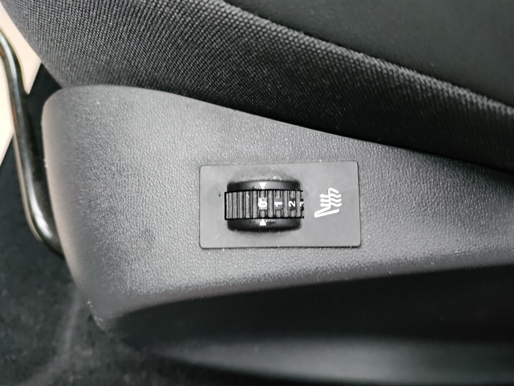 Billede af Peugeot 2008 1,5 BlueHDi Allure+ 100HK 5d