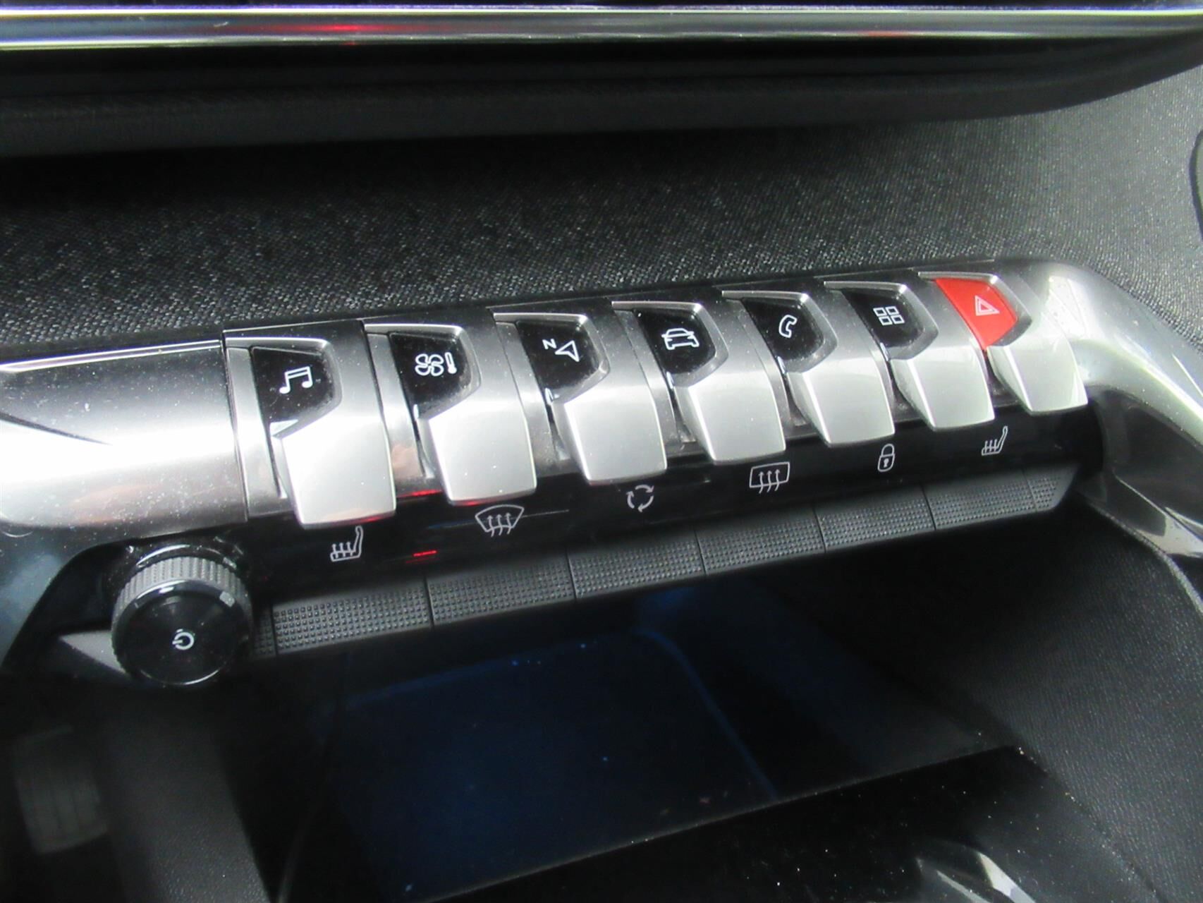 Billede af Peugeot 3008 1,2 PureTech Allure LTD 130HK 5d 6g