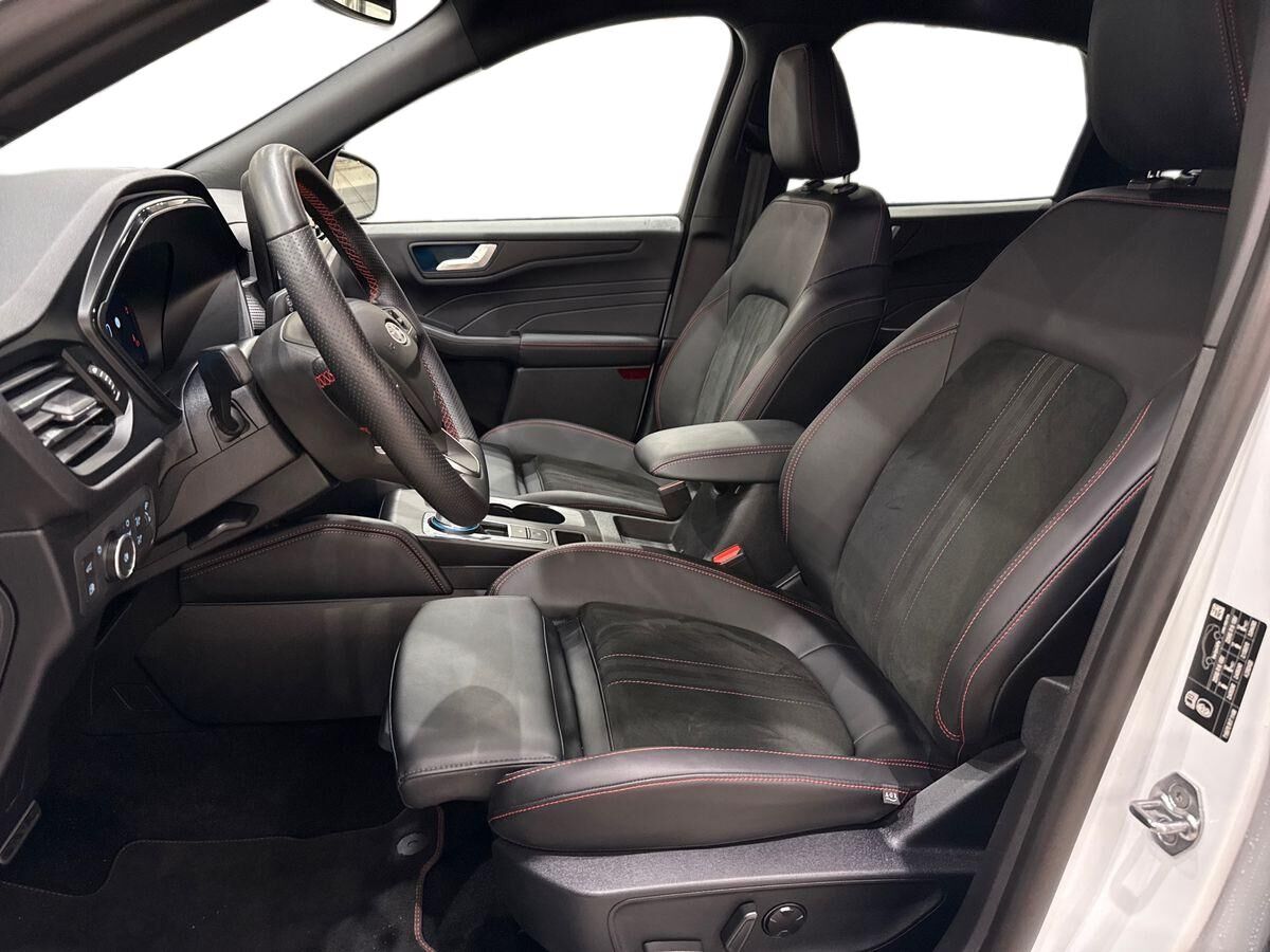 Billede af Ford Kuga 2,5 Plugin-hybrid ST-Line X CVT 243HK 5d Aut.