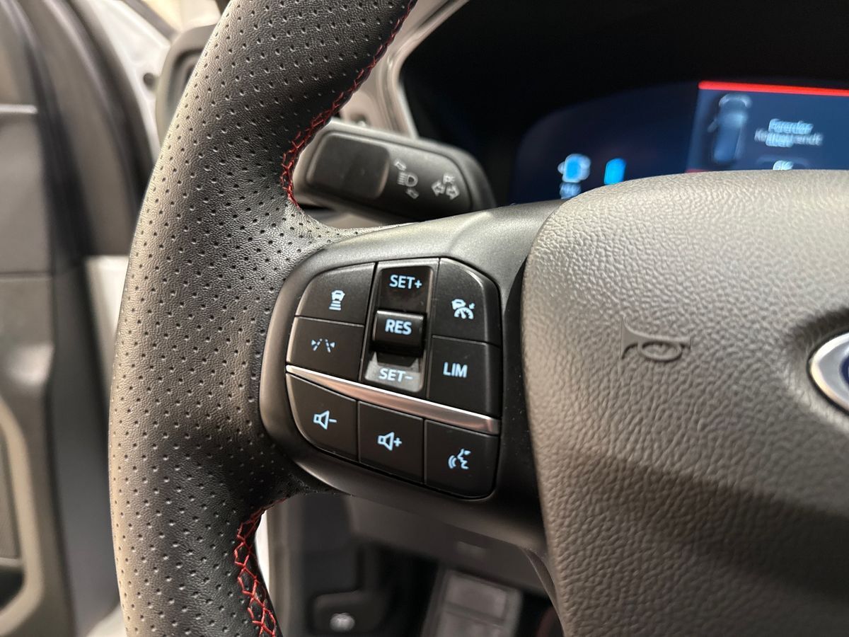 Billede af Ford Kuga 2,5 Plugin-hybrid ST-Line X CVT 243HK 5d Aut.