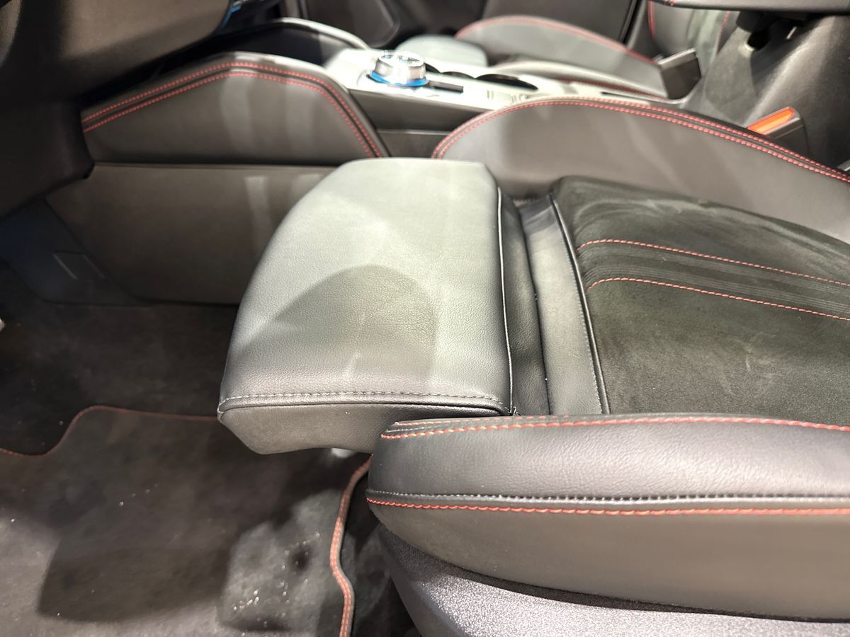 Billede af Ford Kuga 2,5 Plugin-hybrid ST-Line X CVT 243HK 5d Aut.